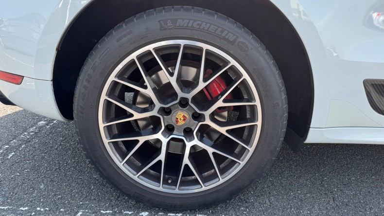 タイヤホイール後