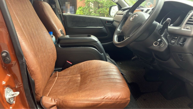 内装前方シート