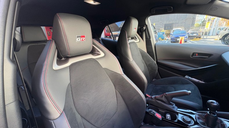 内装前方シート