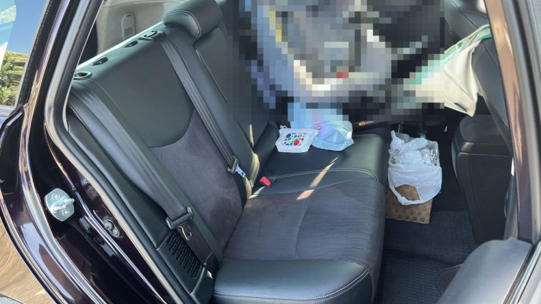 内装後方シート