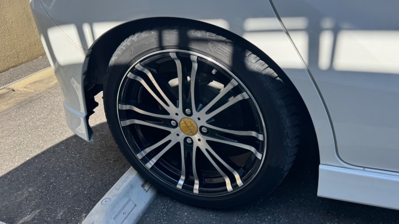 タイヤホイール後