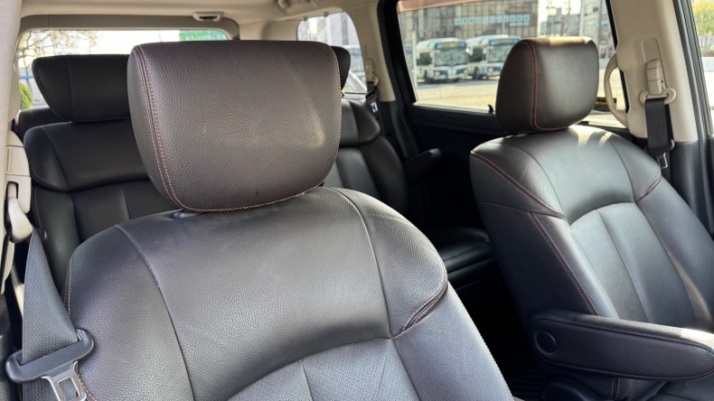 内装前方シート