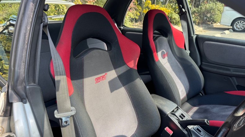 内装前方シート