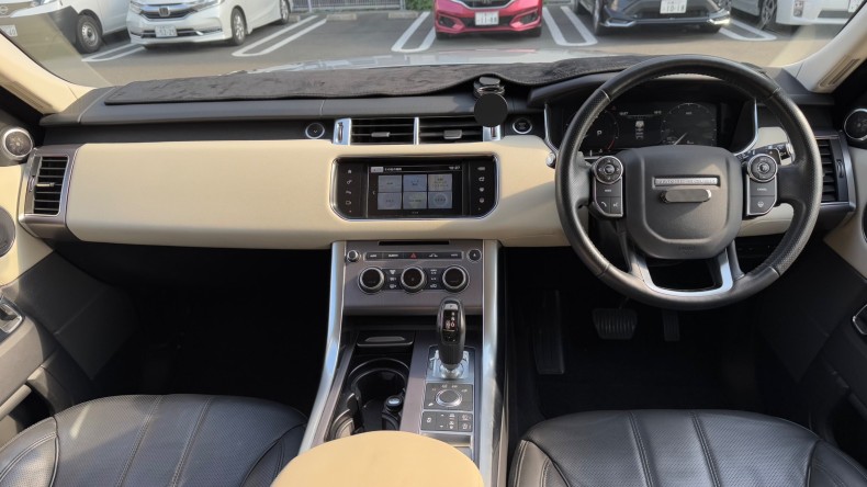 内装インパネ全体