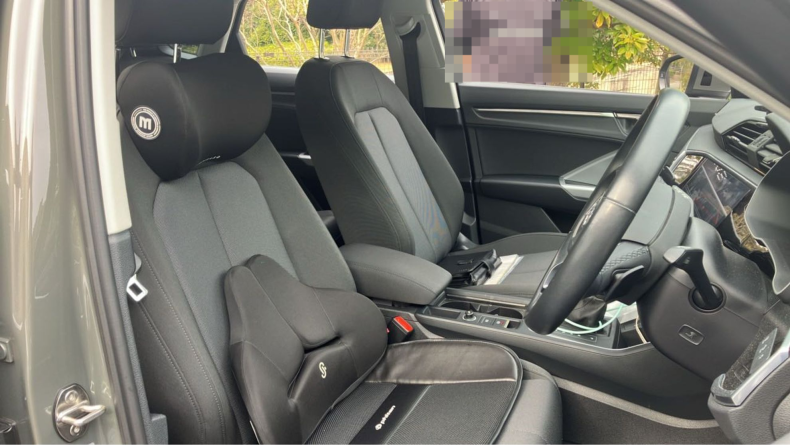 内装前方シート