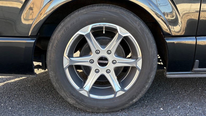 タイヤホイール後