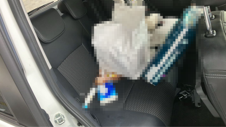 内装後方シート