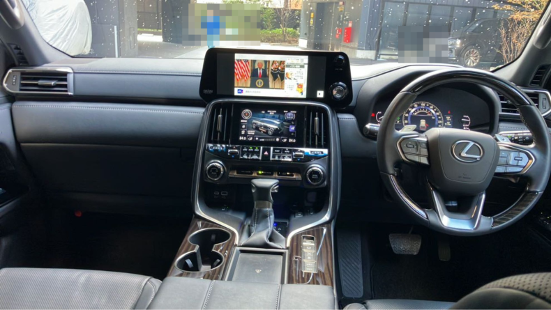 内装インパネ全体