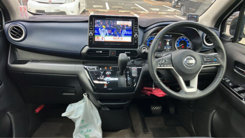 内装インパネ全体