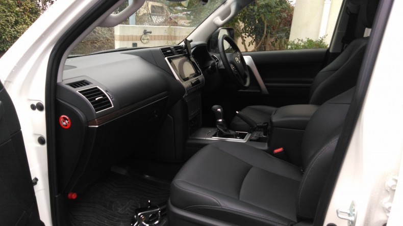 内装前方シート