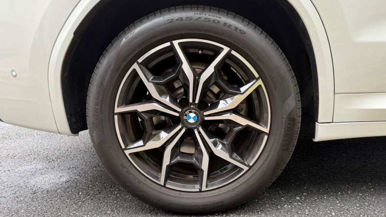 タイヤホイール後