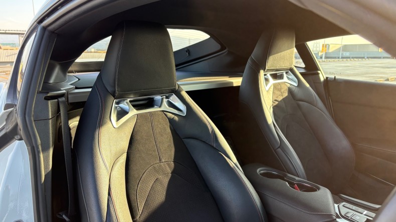 内装前方シート