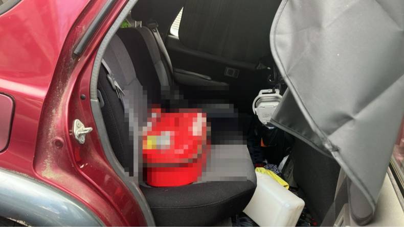 内装後方シート