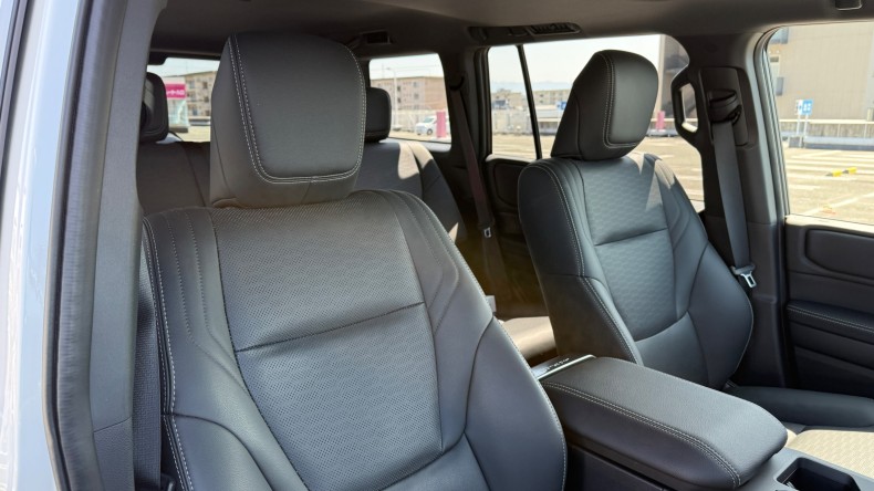 内装前方シート