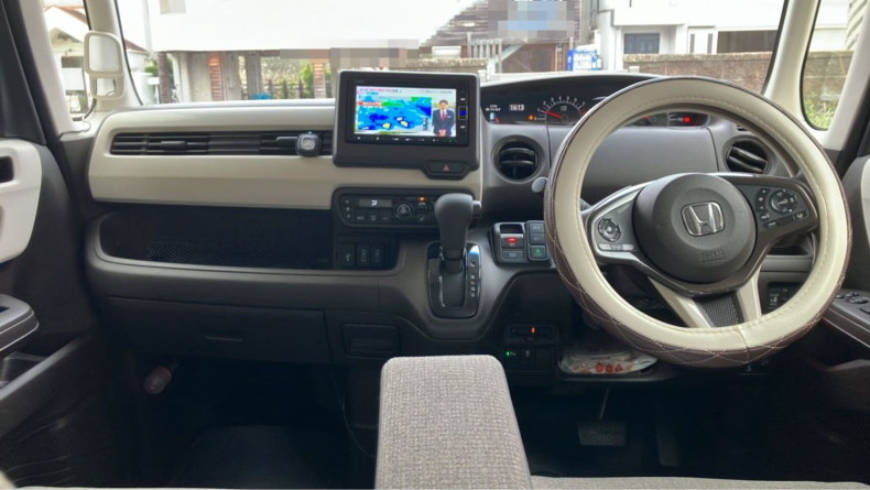 内装インパネ全体