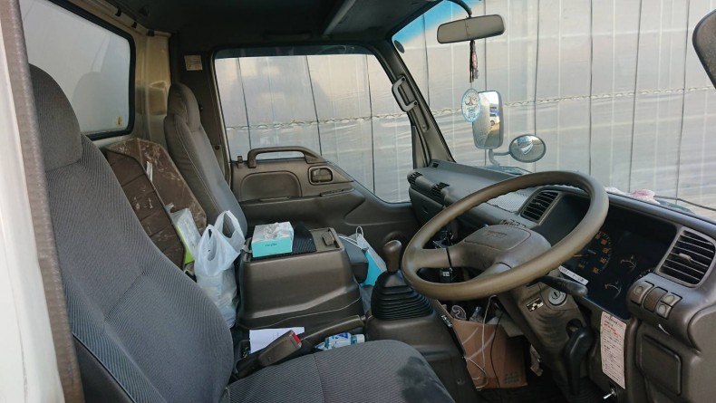 内装前方シート