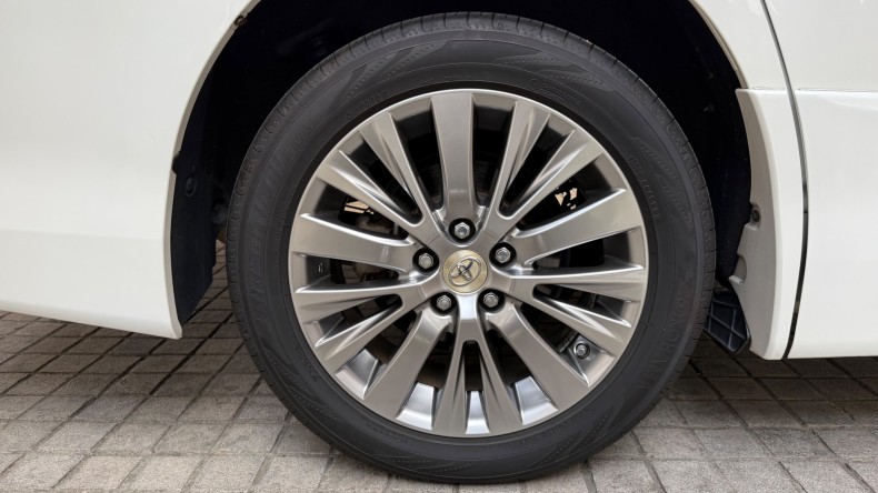 タイヤホイール後