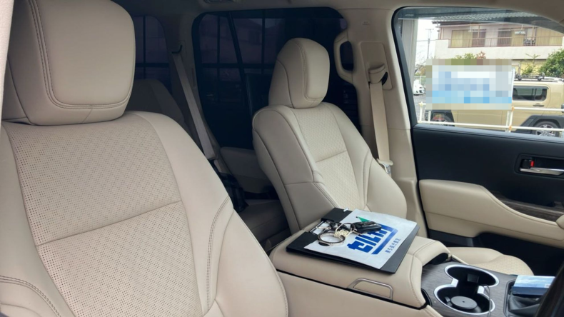 内装前方シート