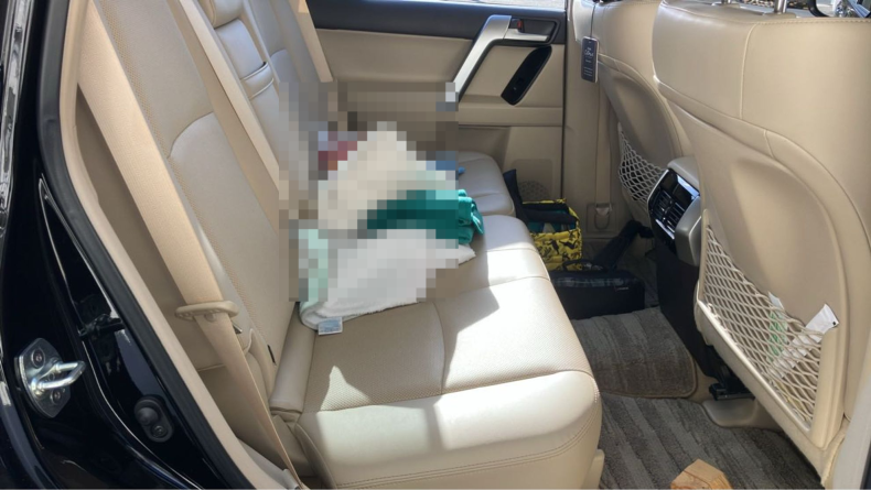 内装後方シート