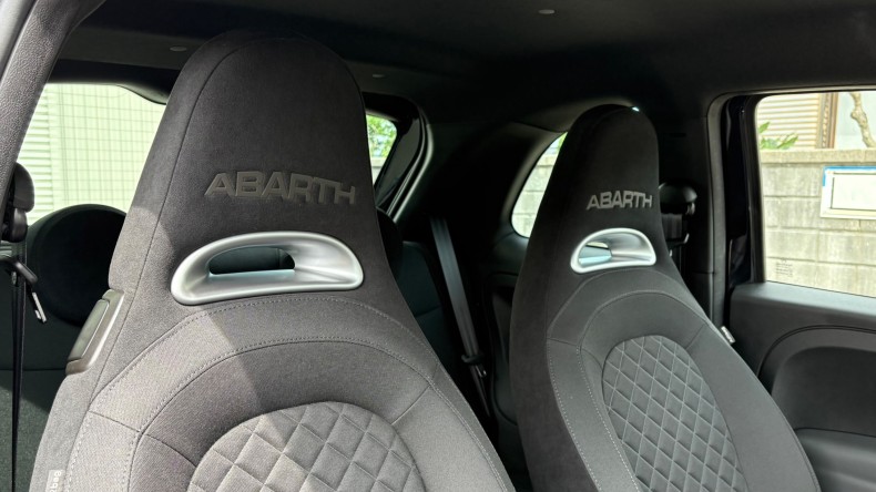 内装前方シート