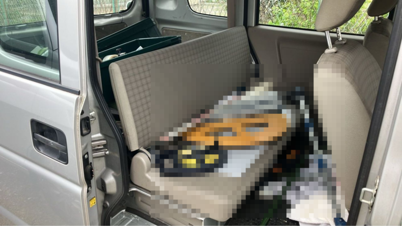 内装後方シート