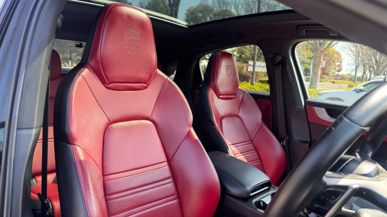 内装前方シート