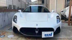 外装前方
