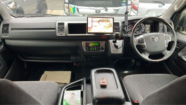 内装インパネ全体