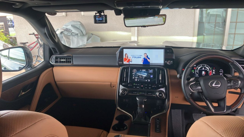 内装インパネ全体