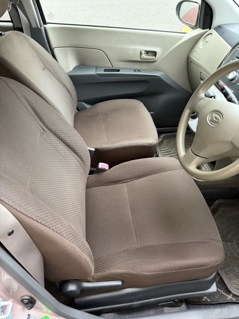 内装前方シート