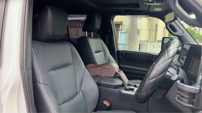 内装前方シート