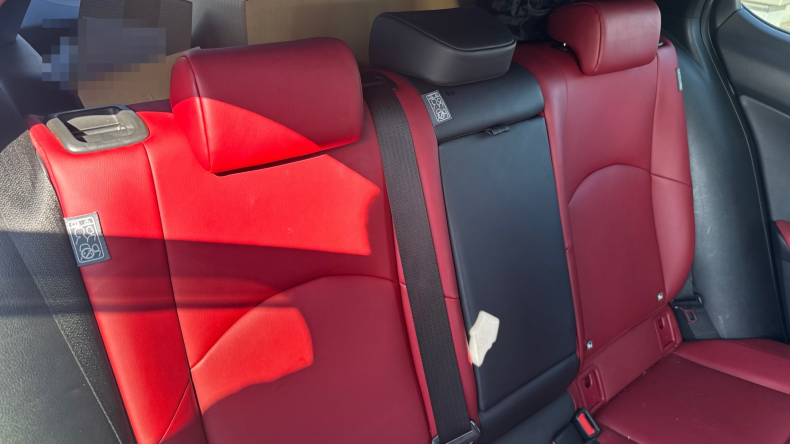 内装後方シート