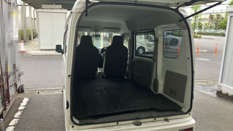 内装トランク