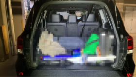 内装トランク