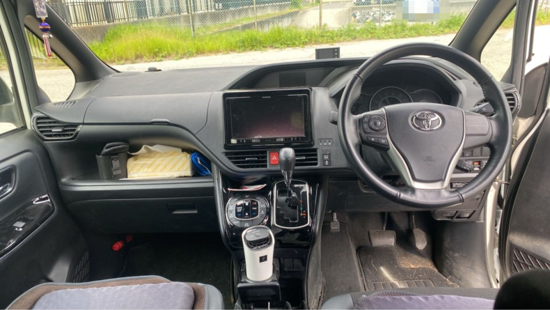 内装インパネ全体