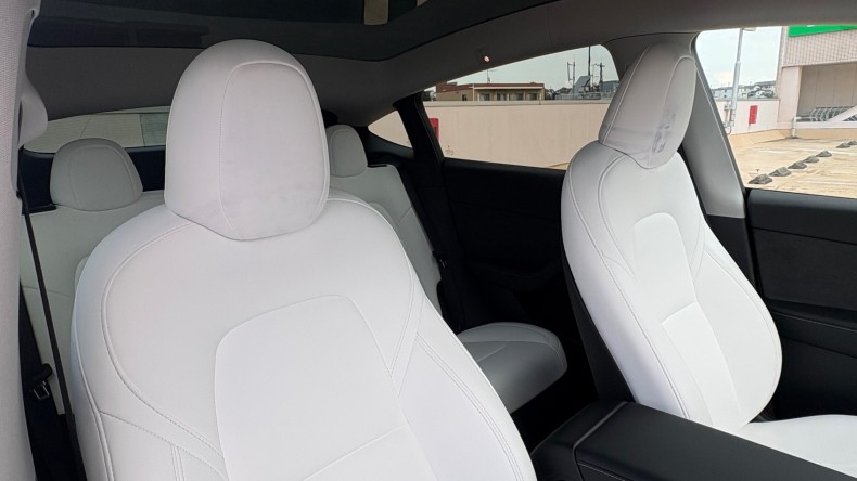 内装前方シート