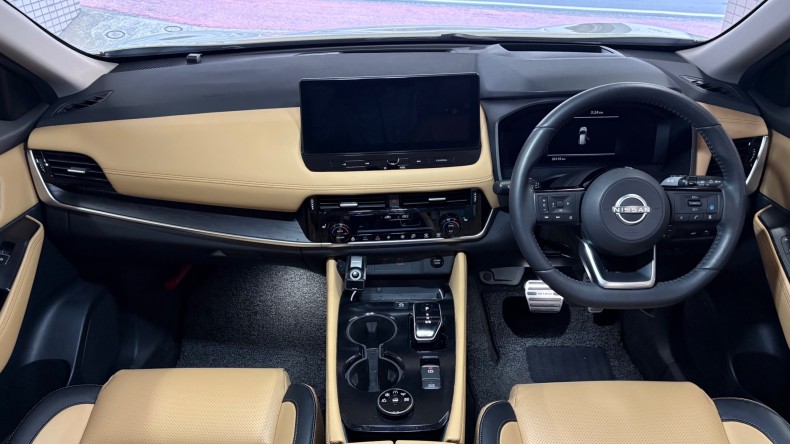 内装インパネ全体