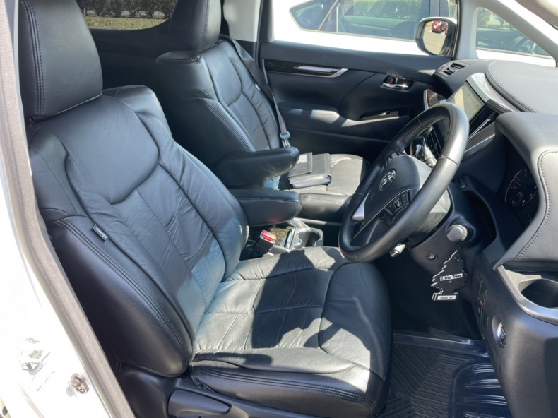 内装前方シート