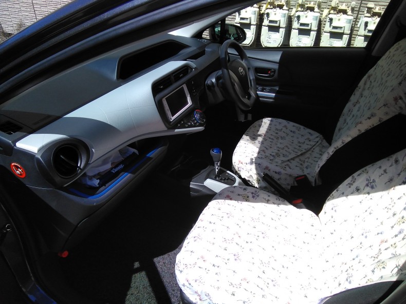 内装前方シート