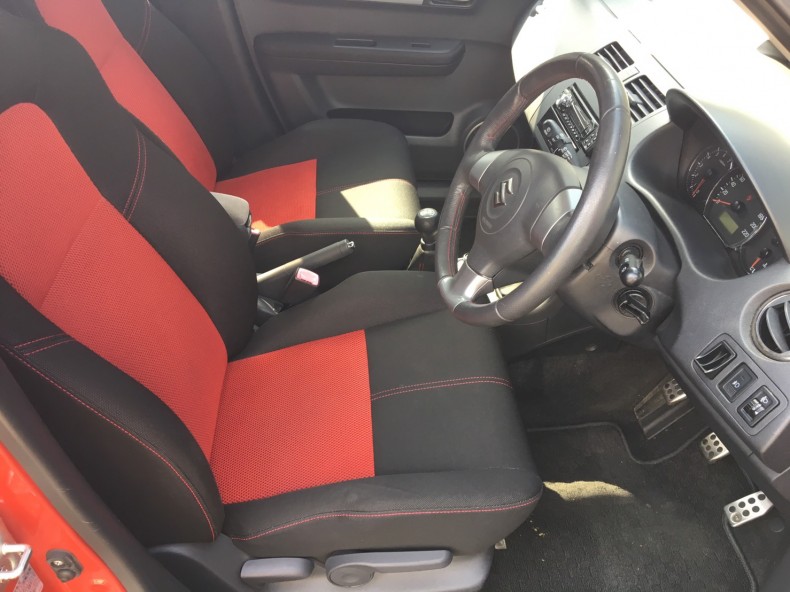 内装前方シート