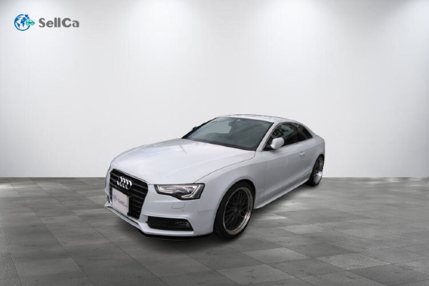 アウディ A5の車種サムネイル画像