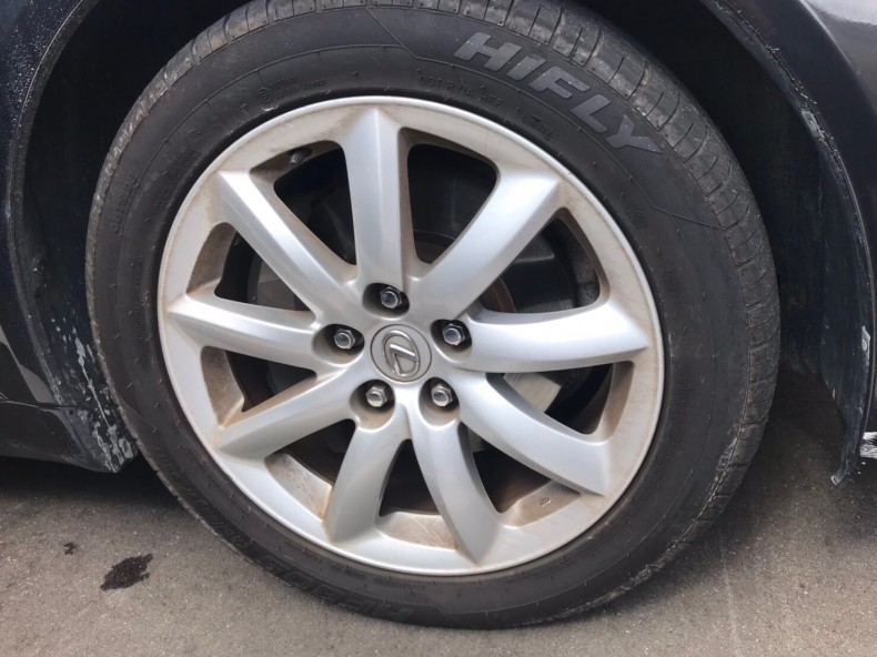 タイヤホイール後