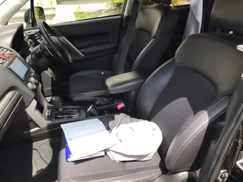 内装前方シート