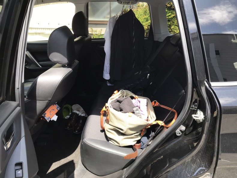 内装後方シート