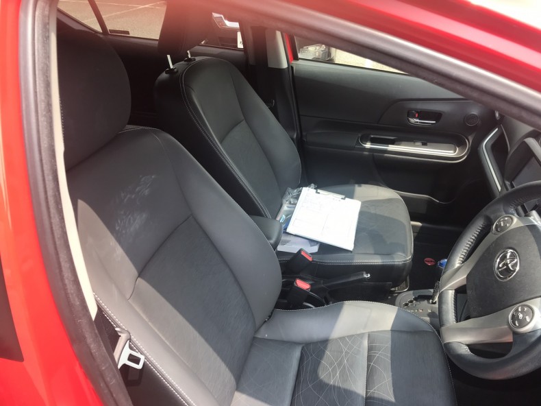 内装前方シート