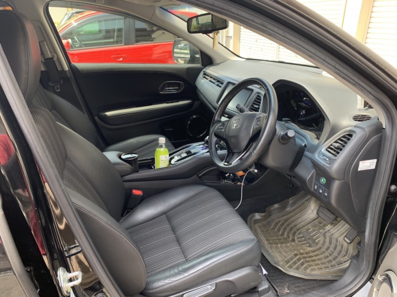 内装前方シート