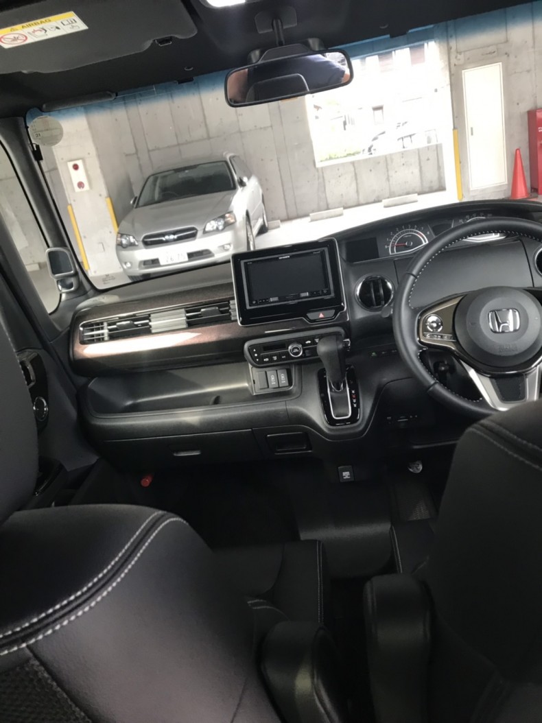 内装インパネ全体