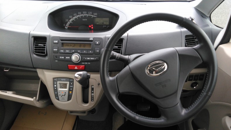 内装インパネ全体