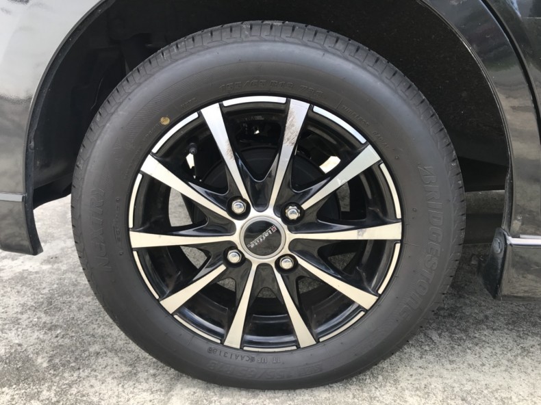 タイヤホイール後