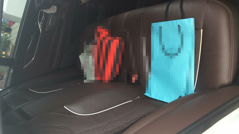 内装後方シート